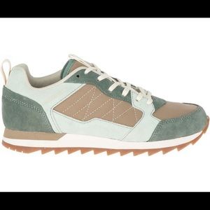 BRAND NEW: Merrell Women's Sneakers size 8